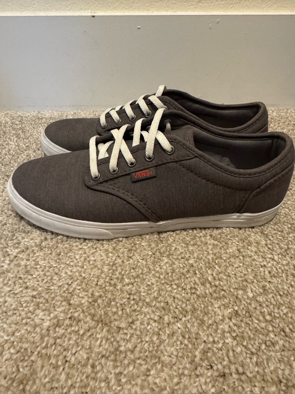 Vans Women’s Atwood Low Gray Sneakers